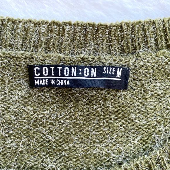 NWOT Cotton On Green Sweater in Size Medium - Picture 10 of 11